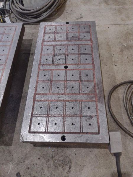 14" x 29" TECNOMAGNETE MODEL #QX408UMK6 MAGNETIC SURFACE CHUCK & CONTROLS: STOCK #20551