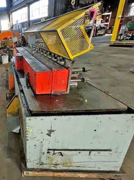 12 Stand 9.50" x 1.250" Dahlstrom Rollformer