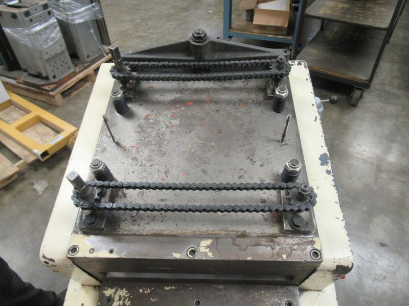 Cooper Weymouth 17-Roll Coil / Stock Straightener, 12" Width Capacity