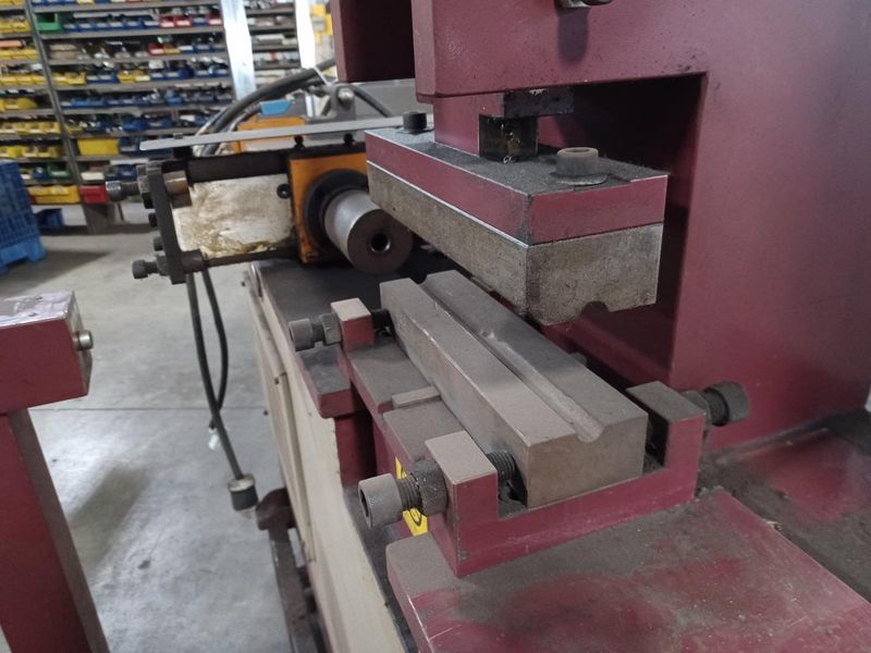 YLM CR C38A Tube End Former with 6" Stroke and Misc Dies