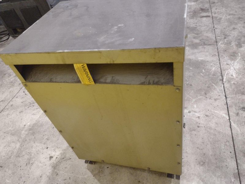 30 KVA SIEMANS MODEL #3F1Y030 480 V - 240V ELECTRIC TRANSFORMER: STOCK #23298