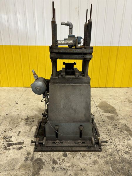 7 TON AIRAM 4-POST PNEUMATIC CUTOFF PRESS: STOCK #21825