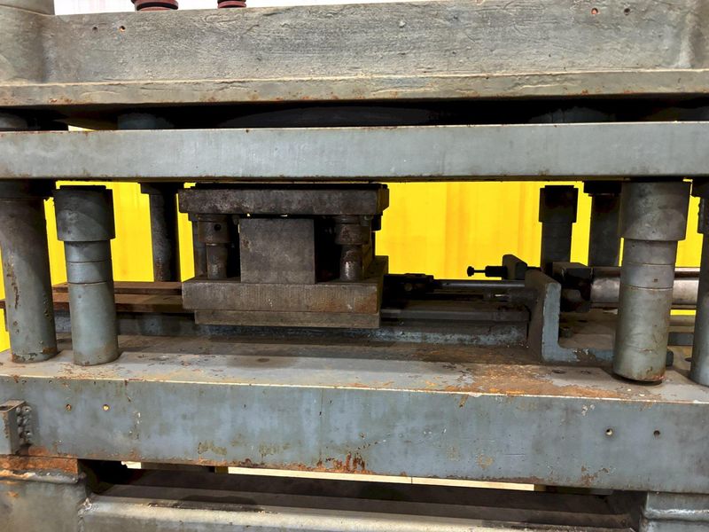 12 TON AIRAM 4-POST PNEUMATIC CUTOFF PRESS: STOCK #21325