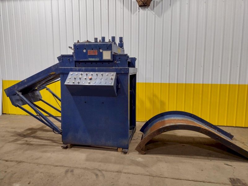 36" RED BUD INDUSTRIES (RBI) MOTORIZED COIL STRAIGHTENER: STOCK #19255