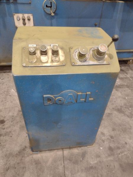 60" DOALL MODEL #60-3 DEEP THROAT VERTICAL CONTOUR BANDSAW: STOCK #23680