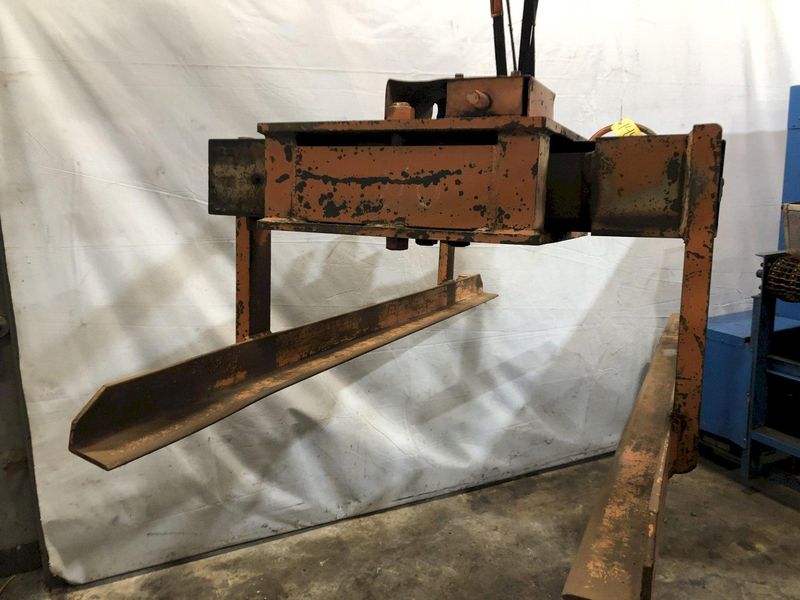 6000 LB X 84" X 30-64" WIDE BUSHMAN ADJUSTABLE SHEET LIFTER: STOCK 14502