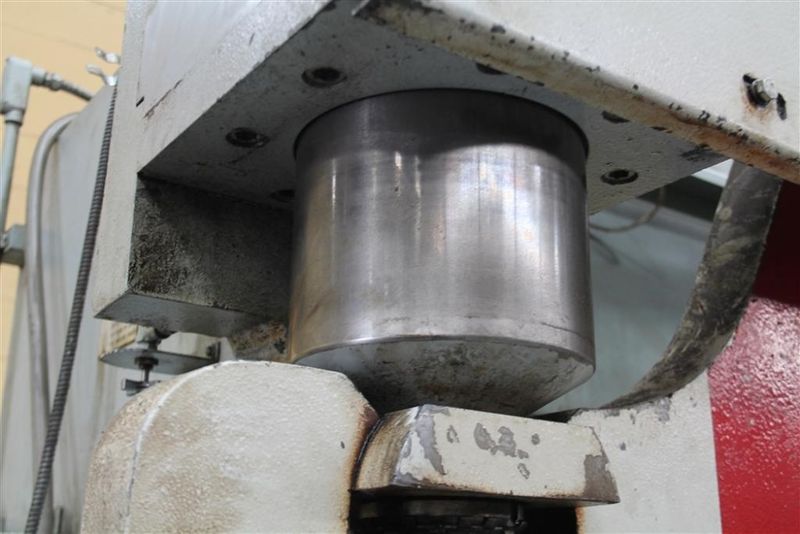 135 X 10' PACIFIC FABRI-FORMER II HYDRAULIC PRESS BRAKE: STOCK #61118