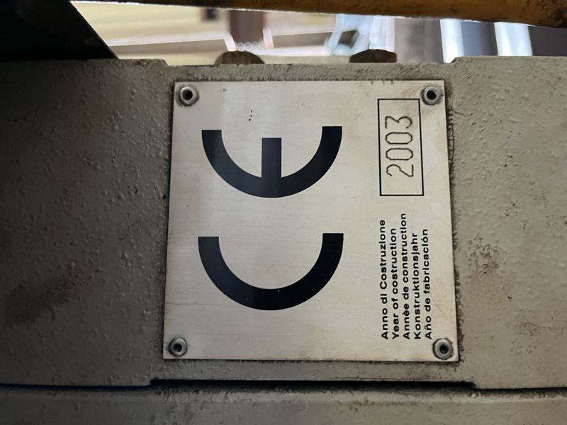 2002 Ficep A-152 Angle Line (#5607)