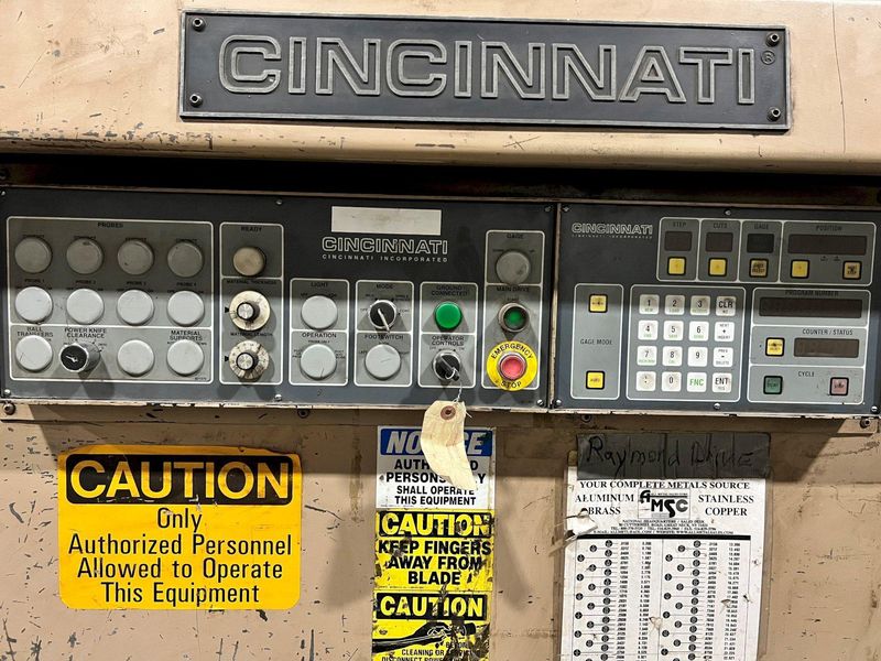 USED CINCINNATI 1/4" X 10' HYDRAULIC SHEAR WITH CNC FRONT AND REAR GAUGING MODEL 250HS 10, Stock