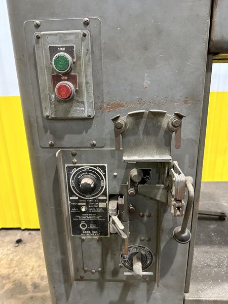 24" GROB MODEL 4V-24 VERTICAL BAND SAW: STOCK #18663