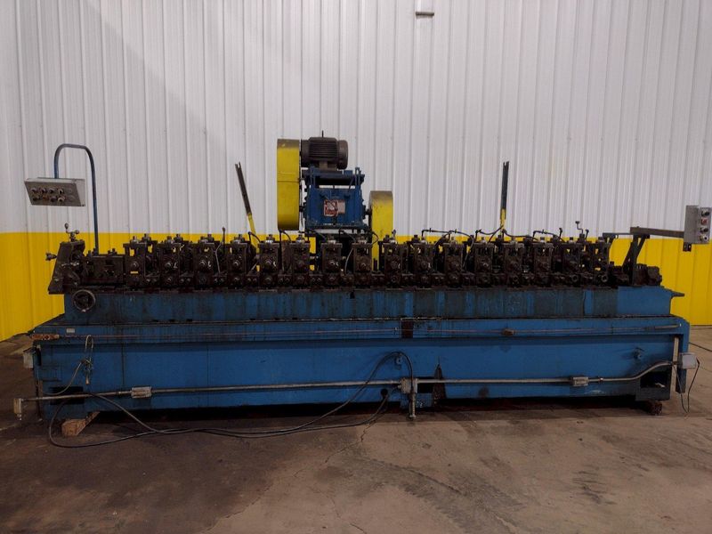 16 STAND X 1.5" X 6" VAN HUFFEL ROLLFORMER: STOCK #10499