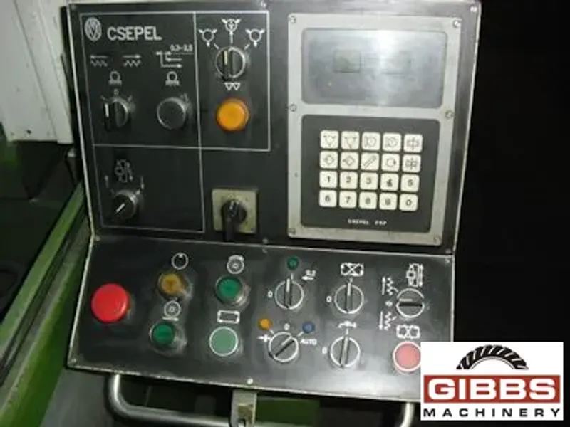 CSEPEL FKP 326-10 - Gear Grinder