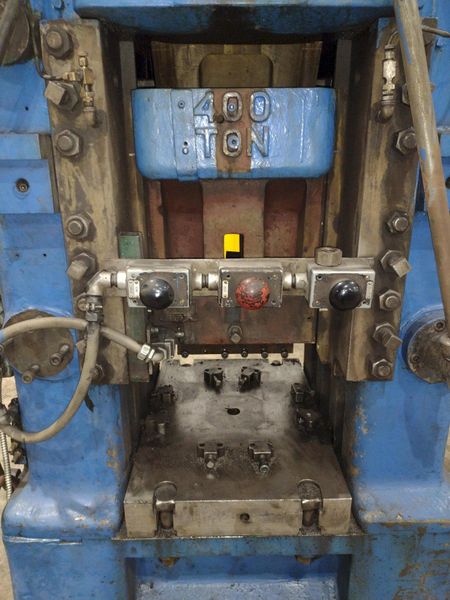 400 TON MINSTER MODEL #90-400 KNUCKLE JOINT PRESS 4.5" STROKE: STOCK #23670