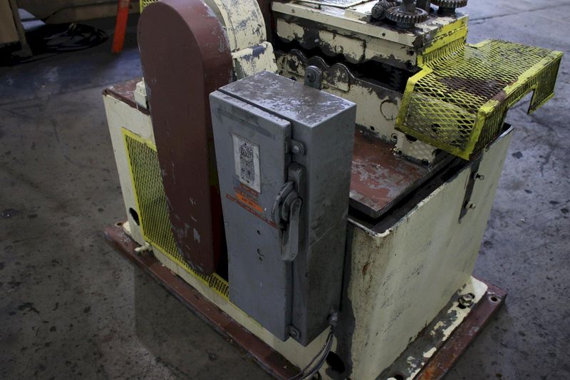 TISHKEN MODEL #7R-6 LEVELER/FEEDER/STRAIGHTENER: STOCK #75073