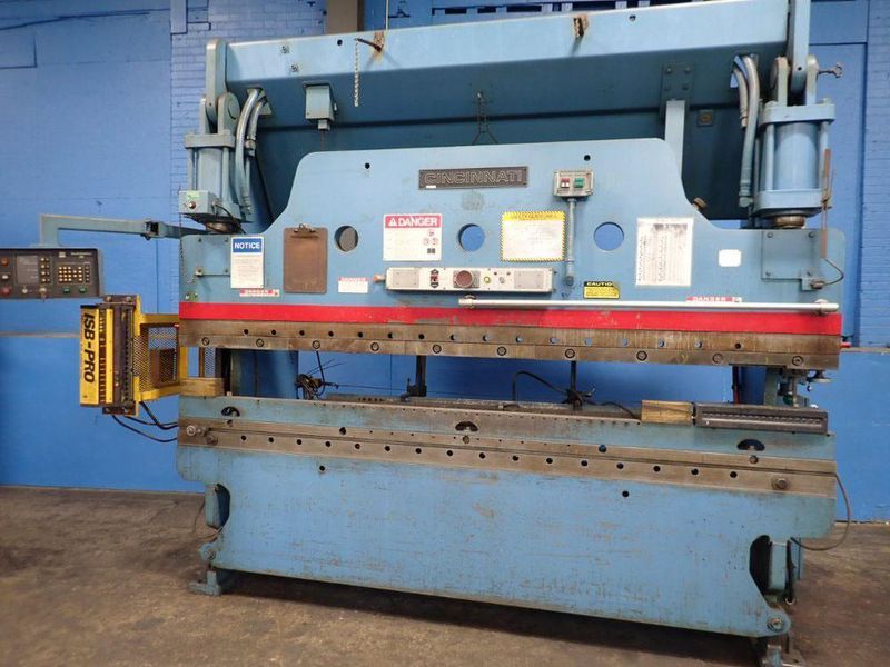 90 TON X 10' CINCINNATI HYDRAULIC PRESS BRAKE: STOCK #73961