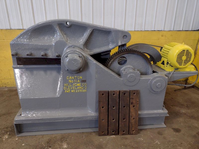 24" CANTON / HILL ACME MODEL #11A ALLIGATOR SHEAR: STOCK #17417