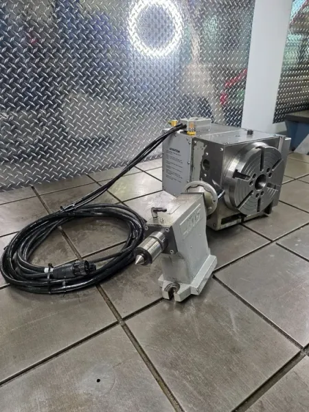 HAAS SHRT-210SPH 8.3” CNC Rotary Table 4th Axis Type & 6" Tailstock #8143