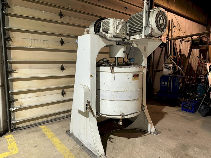 Union Process | Szegvari Attritor 
20Hp / 100-Gallon Vessel