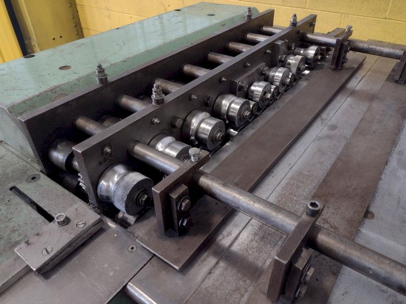 24 GAUGE LOCKFORMER DOUBLE HEAD DUPLEX ADJUSTABLE ROLLFORMER: STOCK #17020