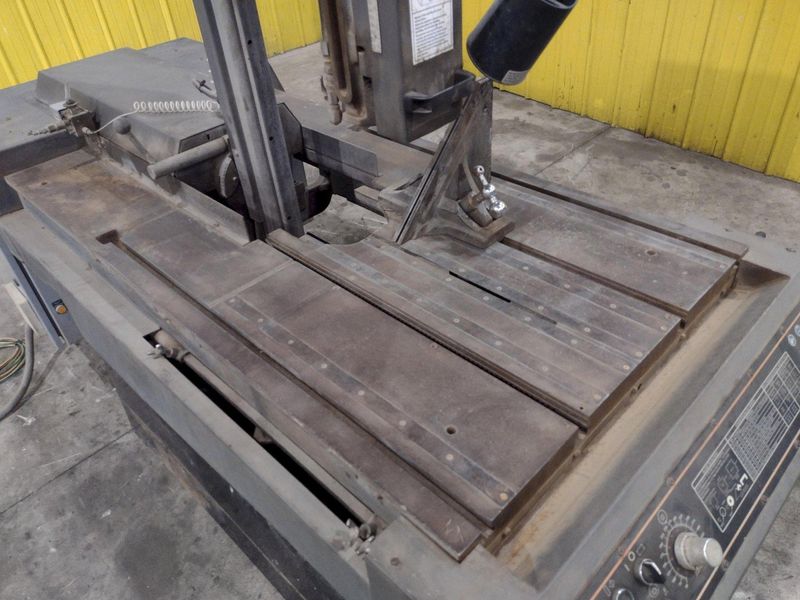 18" X 22" 2018 MARVEL AMADA SERIES 8 MARK II-V VERTICAL TILT FRAME BANDSAW: STOCK #23746