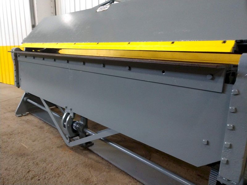 10' X 10 GAUGE DREIS & KRUMP CHICAGO D&K MODEL 204 POWERED APRON BRAKE: STOCK #14637