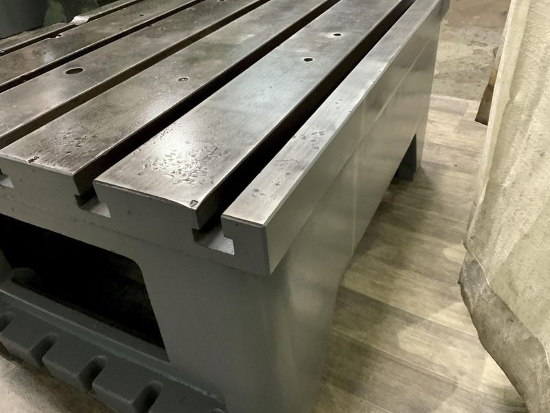 40" X 30" X 20" CAST IRON BOX DRILL TABLE: STOCK #80543
