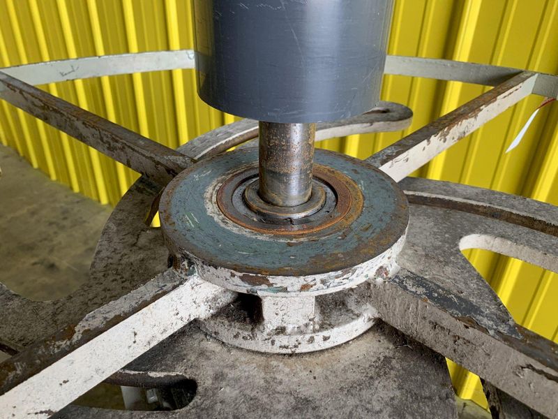 4,000 LB SHUSTER UNCOILER: STOCK #15429