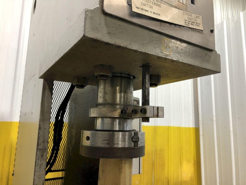 50 TON CONWAY MODEL B-50-BHD HYDRAULIC C FRAME PRESS: STOCK 17265