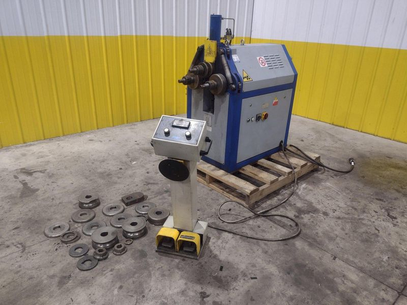 2" x 2" x 3/8" TAURING MODEL #SAF DS60 HYDRAULIC ANGLE ROLL BENDER, NEW 2003: STOCK #22814