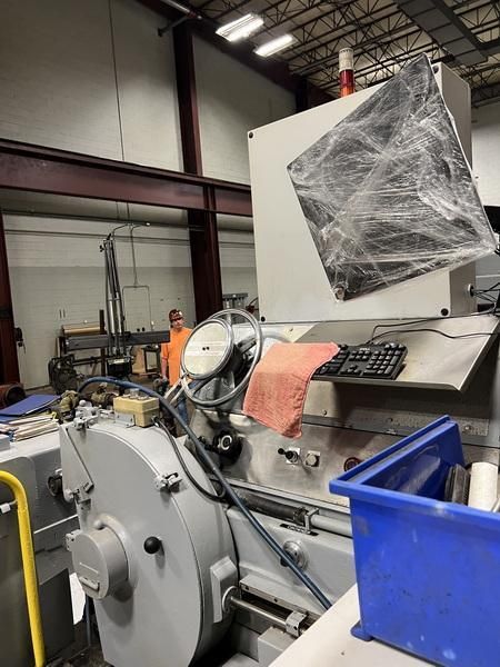 1260mm (50") x 5000mm (16') Waldrich Siegen Roll Grinder