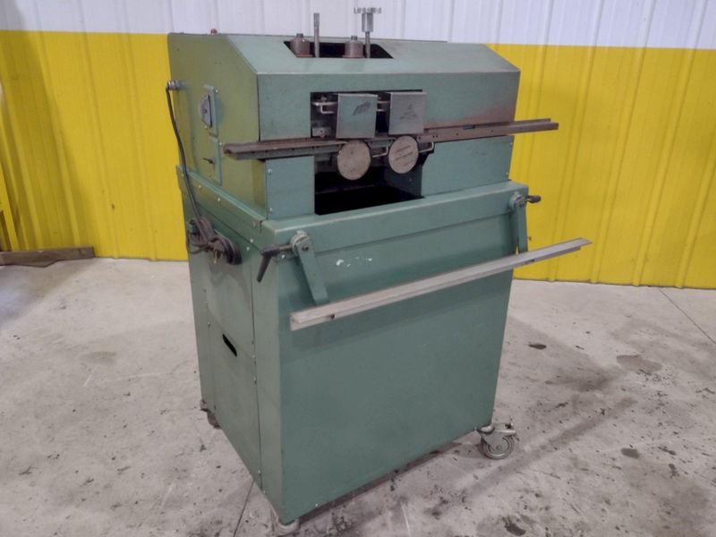 1/4" FALLS PRODUCT MODEL  #31 D-BUR-R DEBURRING MACHINE: STOCK #21971