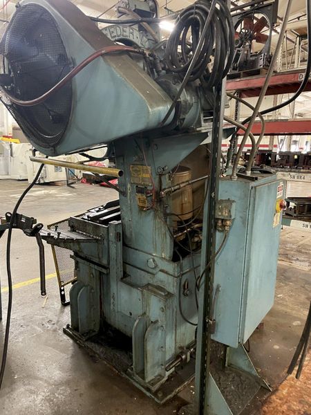 60 TON FEDERAL MODEL #5 OBI PRESS, 3" STROKE: STOCK #15352