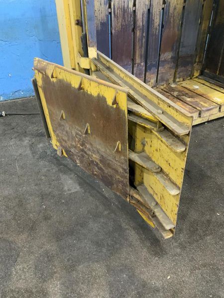72" X 32" HARMONY LOW PROFILE VERTICAL CARDBOARD BALER: STOCK #76689