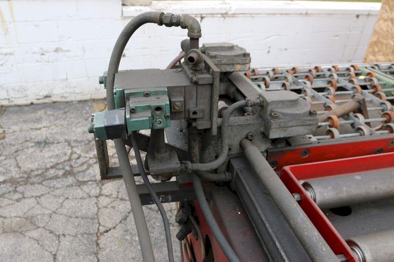 30" X .040 DALLAS EQUIPMENT AIR FEEDER  STOCK #68883