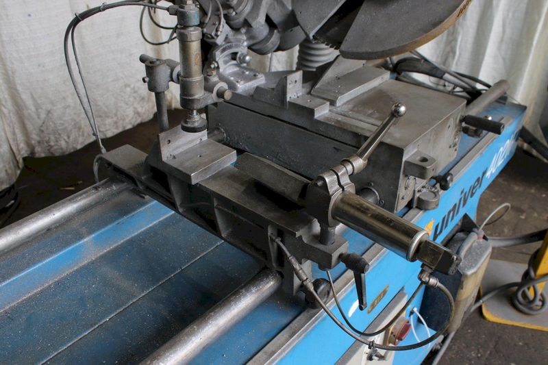 PERTICI UNIVER 402IP DOUBLE HEAD TRAVELING MITER SAW: STOCK #75312