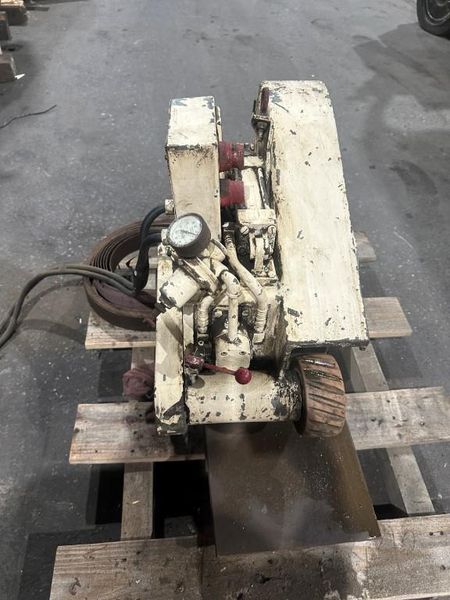 3" Ryman Model 513 Abrasive Roll Grinding  Lathe Attachment