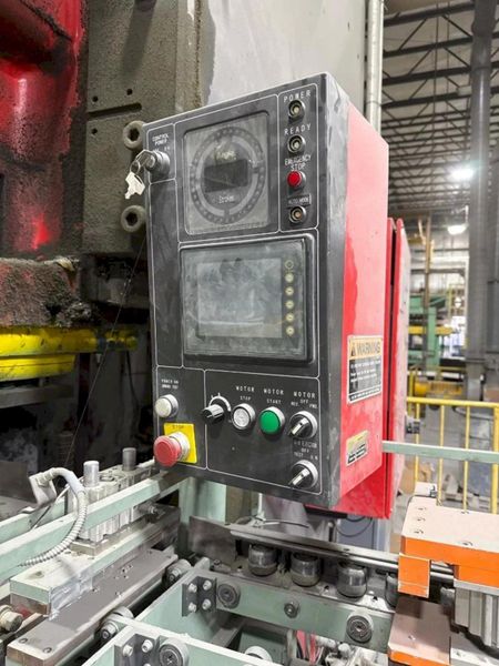 220 TON AMADA GAP FRAME PRESS