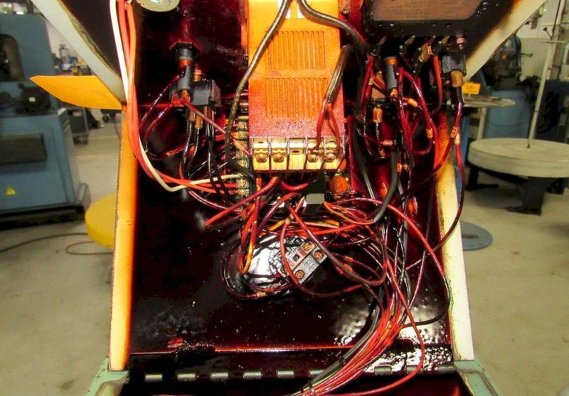 6" x 930 DEGREE MKP ELECTRIC BELT OVEN