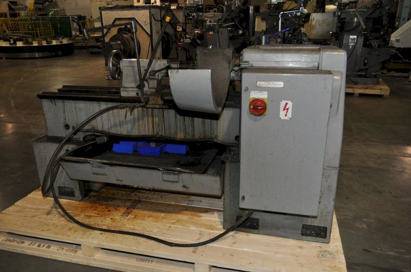24" X 40" HOWA SANGYO ENGINE LATHE