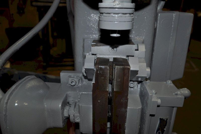 GRANT ORBITAL SPIN RIVETER MODEL 220