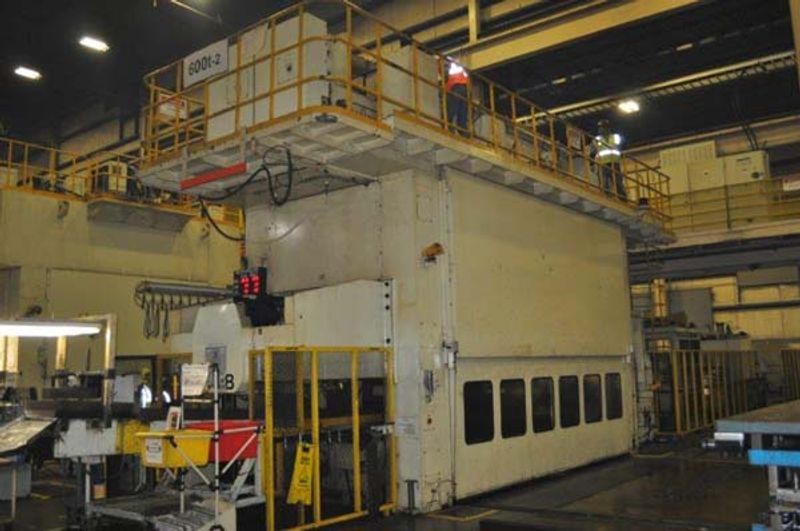 660 TON KOMATSU SSDC SERVO PRESS