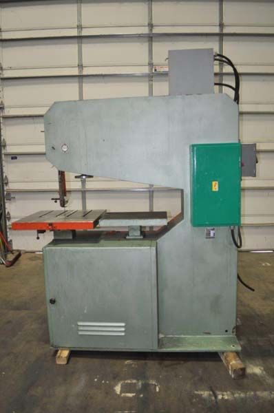 40" DAKE AND JOHNSON VERTICAL BAND SAW
