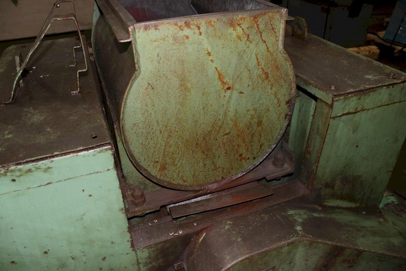 2.5 CUBIC FT RAMPE VIBRATORY FINISHING UNIT: STOCK #76185