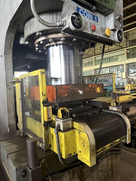 375 TON PACIFIC MODEL #375PF-II PRESSFORMER HYDRAULIC C-FRAME PRESS : STOCK #16259