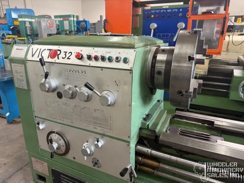 VICTOR 32160HD Heavy Duty Engine Lathe #8288