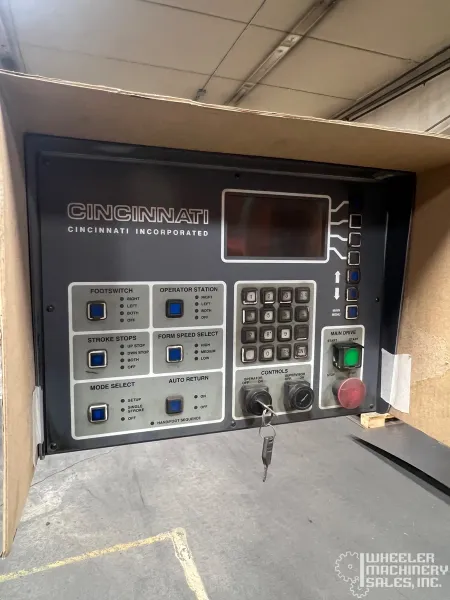 CINCINNATI CB90II X 10 Ft. Hydraulic Press Brake #8371