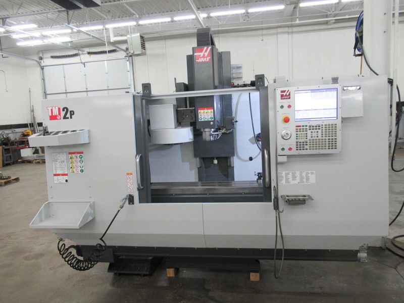 Haas TM-2P CNC Toolroom Mill, 40"x16"x16", 6K RPM, 10 Station ATC, Probing, Coolant System - Only 975 Spindle Hours!