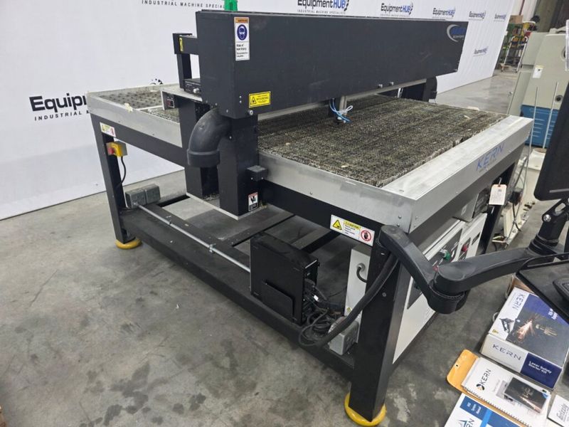 Kern HSE KER5250-KT150 52″ x 50″ 150W CO2 CNC Laser Cutting & Engraving System