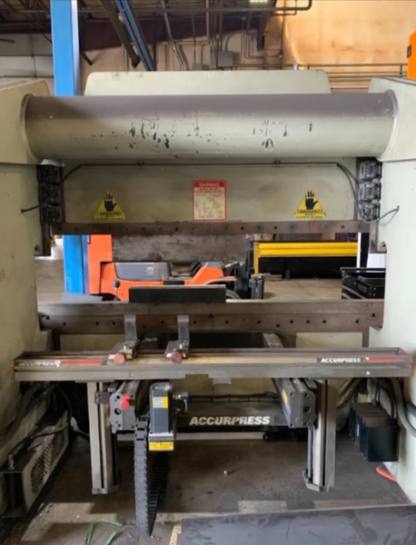 1999 Accurpress 71308 Press Brake (#6059)