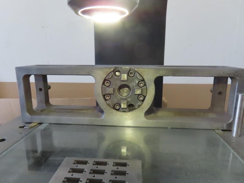 Micro-Vu Model 30 2 Video Measuring System w 2 Axis Micro-VU DRO w Q16 Metrology Computer- Auction Item